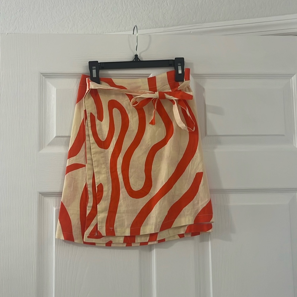 Mango wrap skirt